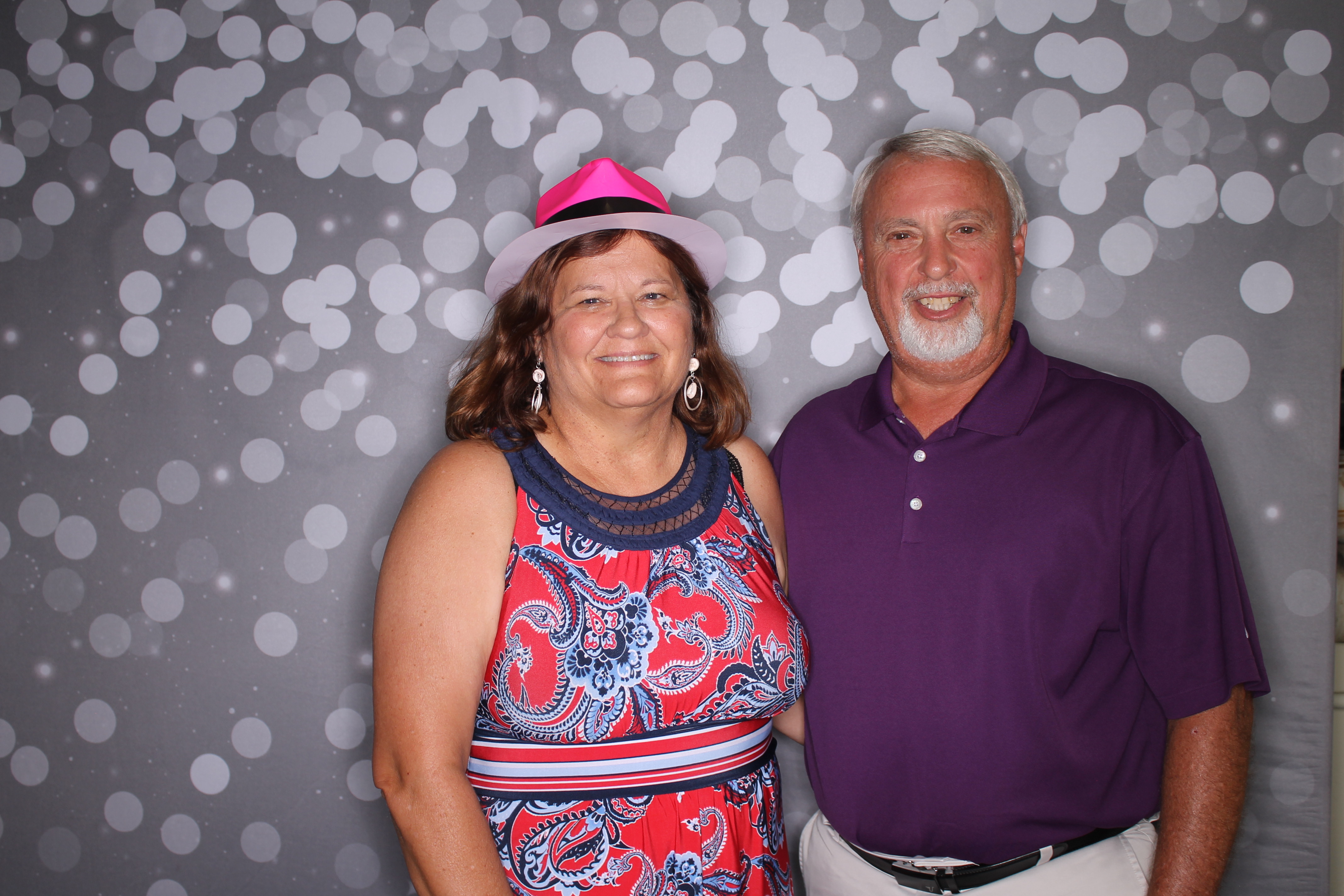 Brian and Brandi’s wedding | View more photos from the event at gallery.photoboothcincy.com/u/PhotoBoothCincy/Brian-and-Brandi’s-wedding